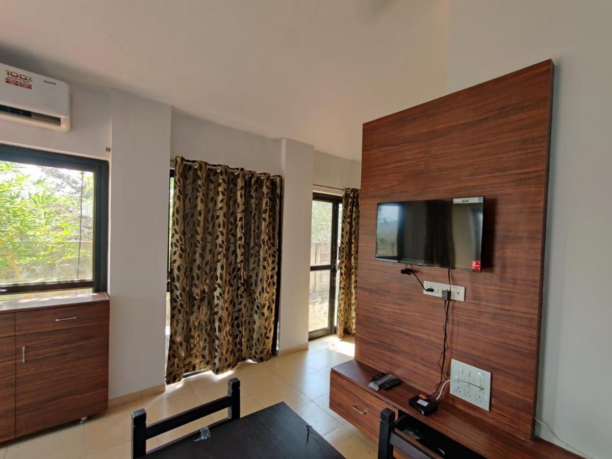 Jenjon Karjat Resort - One Bhk Premium Chalet With Optional Swimming Pool Exterior photo